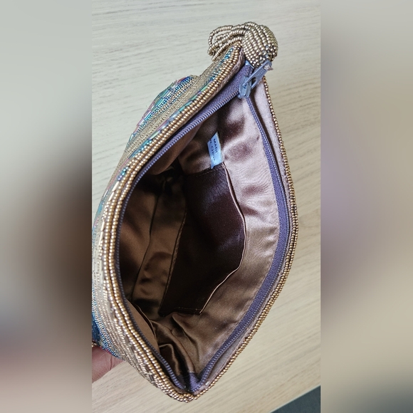 Beaded clutch purse - Picture 3 of 9